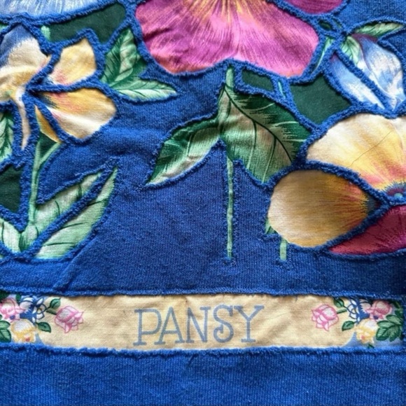 Vintage 1990s Blue Floral Pansy Crewneck Sweater with yellow Collar L - Picture 4 of 6
